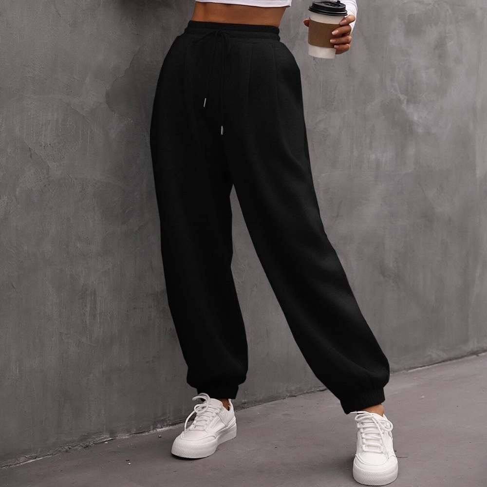NWT Drawstring Sweatpants